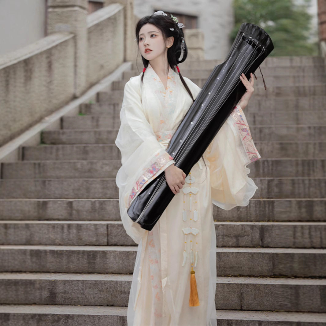 虞美人战国袍汉服女魏晋风成人