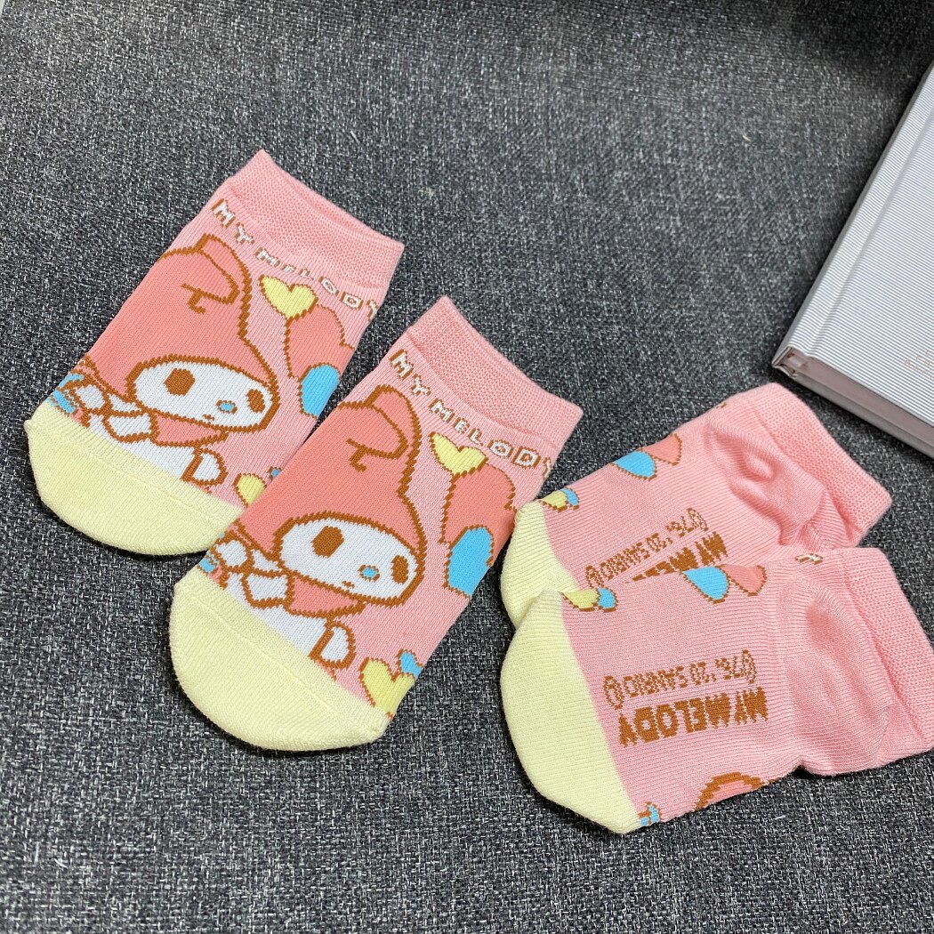 出日本4-6岁小女孩浅口纯棉船袜,适合脚内长16cm左右