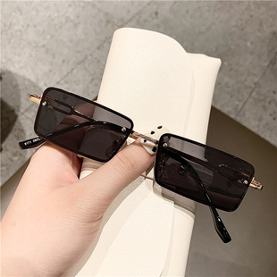 韩版方形前卫个性小框太阳眼镜女渐变色无框超酷网红墨镜新款潮男