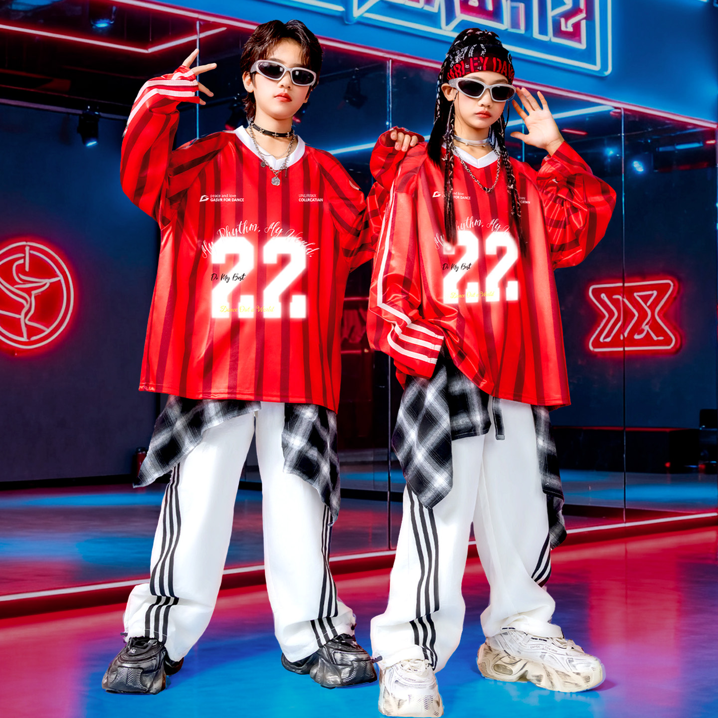 儿童街舞舞台服炸街套装