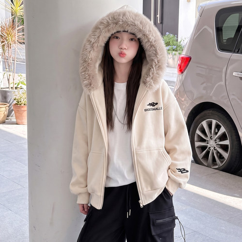 女大童装秋冬季连帽加绒毛领外套