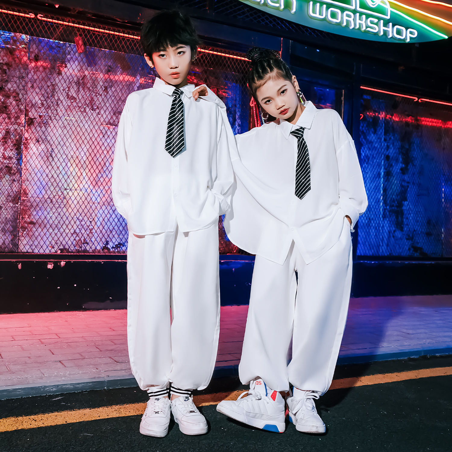 女童爵士舞服装儿童套装男童hiphop嘻哈街舞演出服装走秀白色衬衫