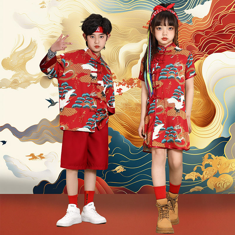 春夏儿童演出服舒适透气日常可穿