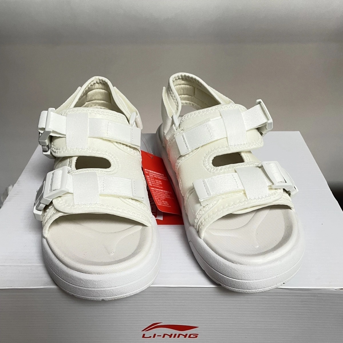 李宁魔术贴潮流外穿防滑女士沙滩鞋吊牌价299AGLR026-2