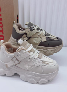 大东女鞋2025冬季新款时尚休闲简约百搭厚底增高老爹鞋单鞋D1364A