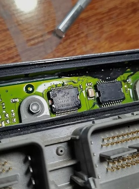 SC900504CVW1 SC900504CDH1 71049SR 福特福克电脑喷油嘴驱动芯片