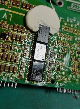 ISO7741FQ ISO7741F 威迈斯荣威新能源充电机数字隔离器IC芯片