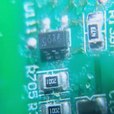 C045 5脚 SN74LVC1G04DBVR 新能源充电机单路反相器贴片逻辑芯片