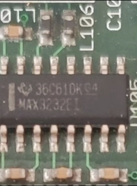MAX3232EI  MAX3232EIDR  贴片SOIC-16 RS-232线路驱动器/接收器