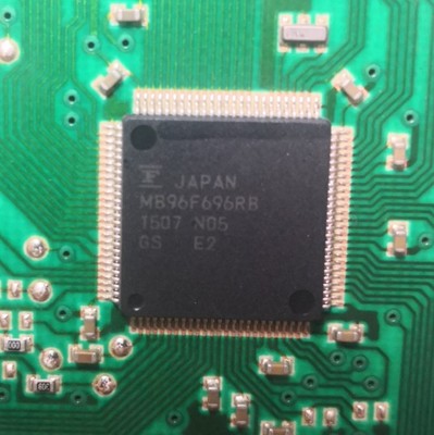 CY96F696RB   MB96F696RB  汽车仪表CPU QFP100