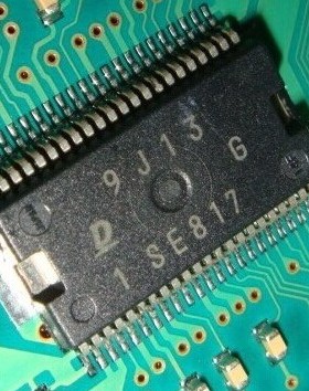 SE817 DENSO汽车IC 贴片44脚 专营汽车电脑板芯片