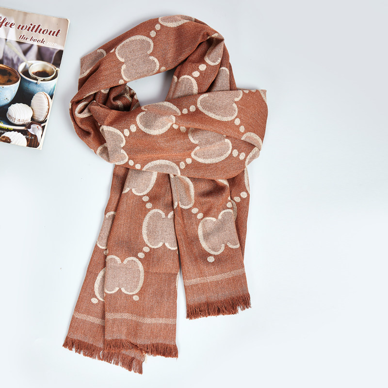 特价围巾情侣秋冬季韩版百搭老花学生围脖男女保暖护颈披肩