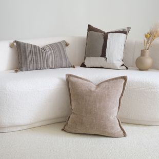 咖色系侘寂风压边抱枕雪尼尔腰枕抱枕套沙发靠垫酒店样板间靠