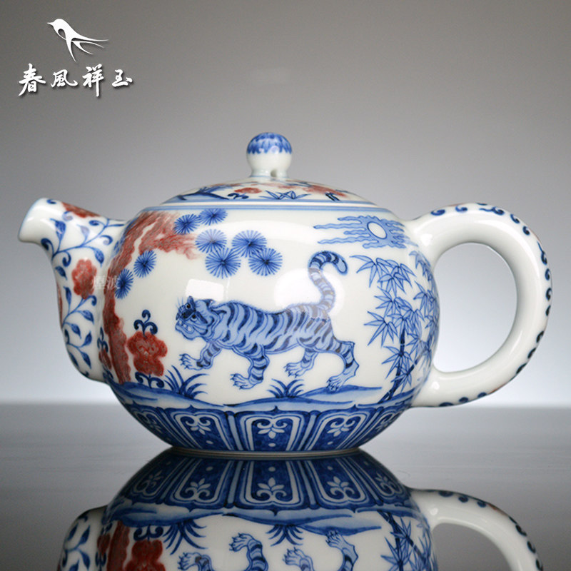 烟波 景德镇 春风祥玉 邹俊窑制款 青花 釉里红 松竹梅 虎 茶壶