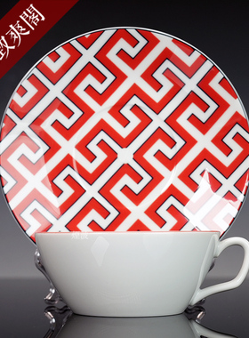 德国MEISSEN梅森瓷器 Cosmopolitan 皇家宫殿系列 红色 茶杯碟