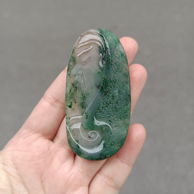 独玉收藏级老天蓝冰老水洞料俏雕义薄云天关公老熟油润,独具匠心