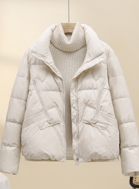 嘉兴平湖轻薄羽绒服女短款2025新款宽松白鸭绒小个子百搭冬季外套