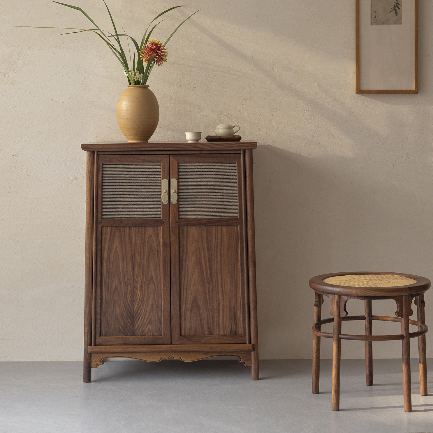 拙一明式风格储物柜展示圆角柜