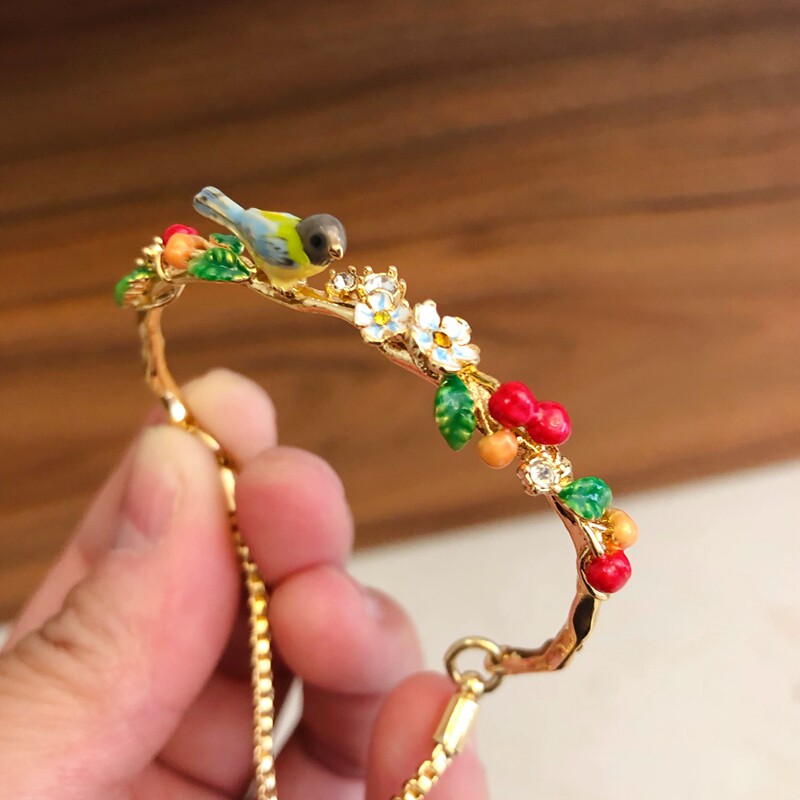 18K镀金森系珐琅彩釉雏菊镶钻花朵树叶小鸟可调节手链手镯女手环