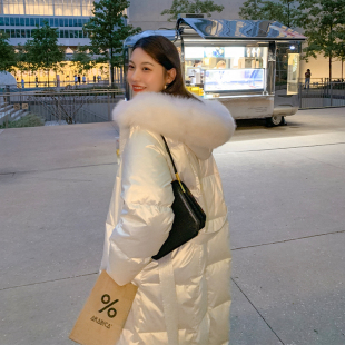 过膝狐狸大毛领亮面连帽白鹅绒外套 长款 白色羽绒服女冬季 2025新款