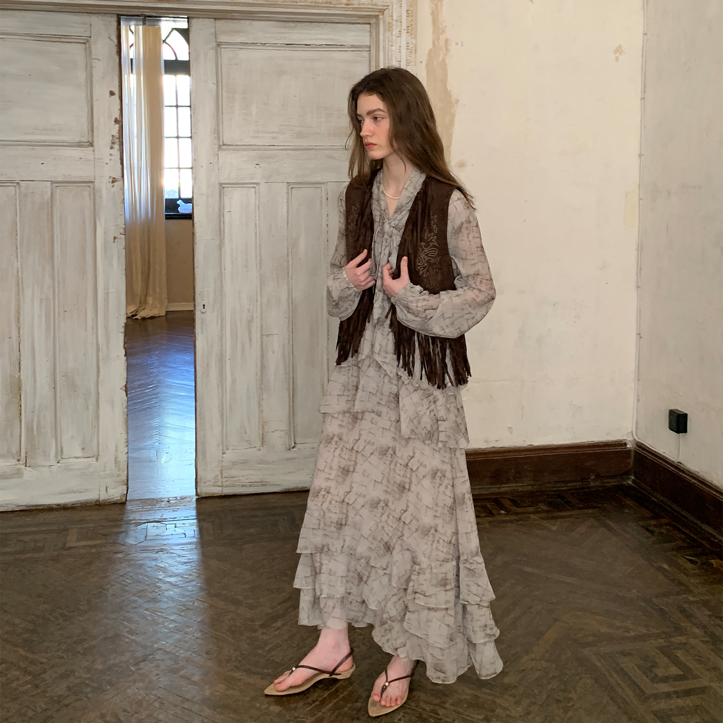 ZHUYIYI 早秋新款法式马甲长袖碎花秋季连衣裙收腰长裙原创设计