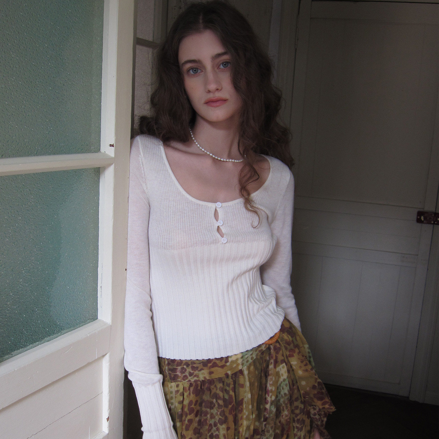 ZHUYIYI 1/15 11点上新 新款简约白色针织毛衣外套女短款修身显瘦,女装/女士精品,毛针织衫,淘宝优惠券,粉丝福利购,淘宝优惠卷