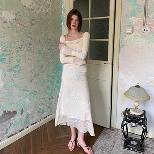 白色早秋长袖 重工蕾丝刺绣修身 连衣裙女原创设计显瘦 法式 ZHUYIYI