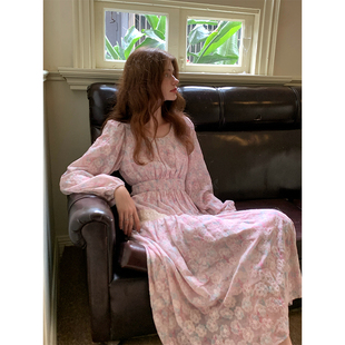 法式 原创蕾丝刺绣温柔风长袖 收腰连衣裙女开春 花园 ZHUYIYI赫本