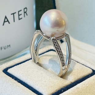 M家三角简约戒指纯银搭配淡水珍珠11-12mm圆形细微瑕气质