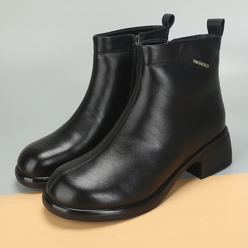 大码女鞋41-43冬季新款2025短靴女时尚百搭显瘦加绒厚底马丁靴,女鞋,切尔西靴,淘宝优惠券,粉丝福利购,淘宝优惠卷