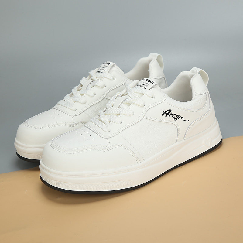 大码女鞋41-432026新款春季厚底小白鞋女百搭时尚休闲运动板鞋