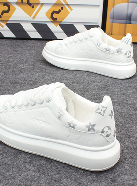 时尚印花小白鞋男女百搭情侣学生潮流休闲运动鞋透气厚底轻便板鞋