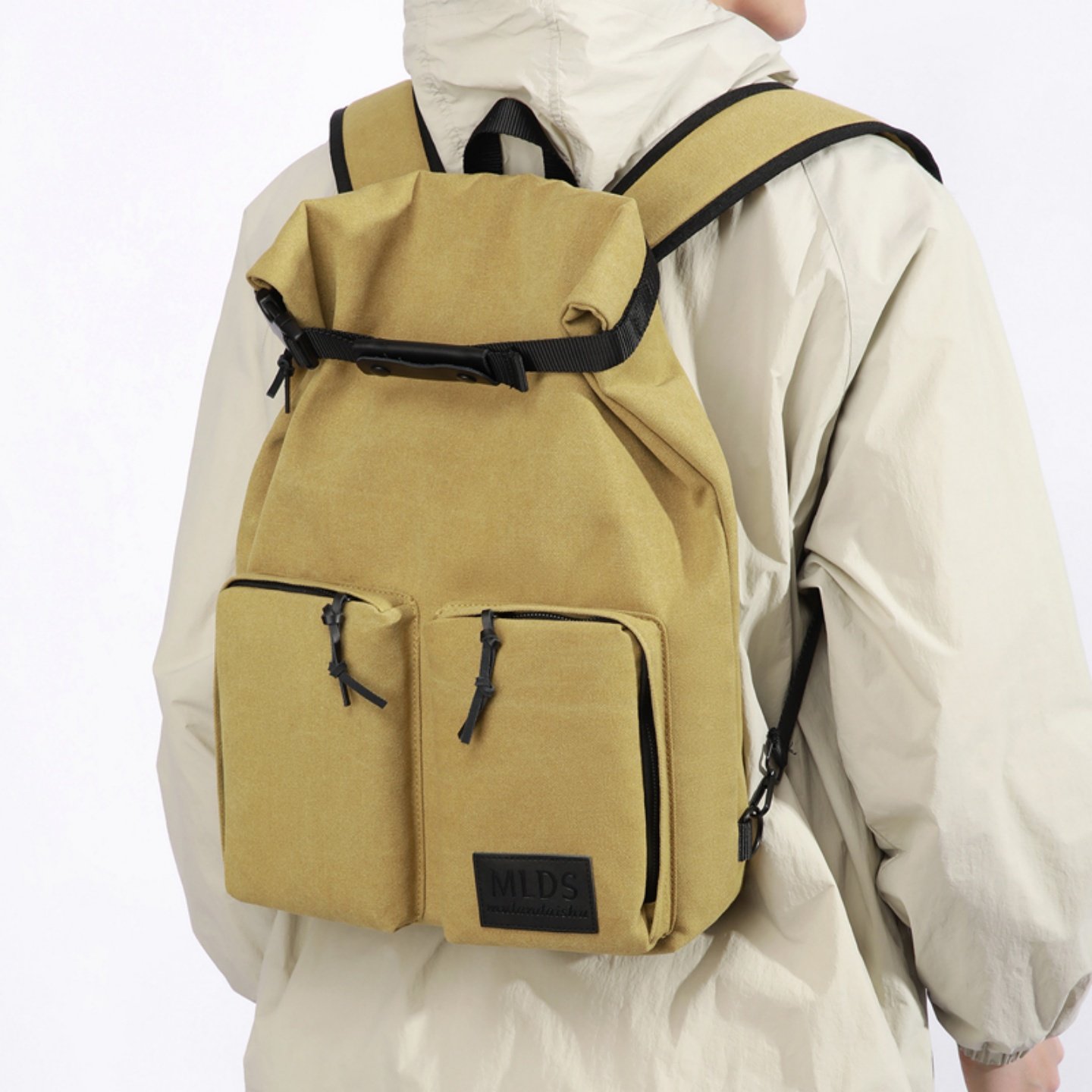 户外机能风双肩包男士大容量防水旅行运动背包女大学生电脑包书包,箱包皮具/热销女包/男包,双肩背包,淘宝优惠券,粉丝福利购,淘宝优惠卷