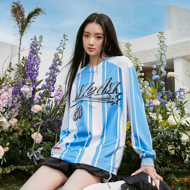 MEDM25SS贴钻撞色足球衣