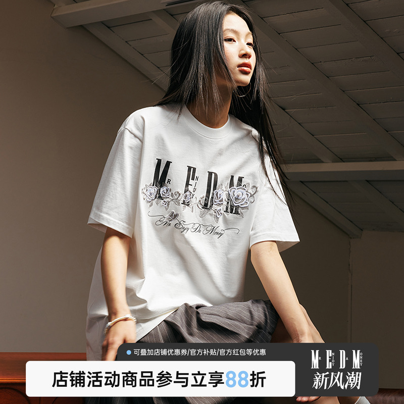 宽松型LOGO常规夏季短袖MEDM25SS