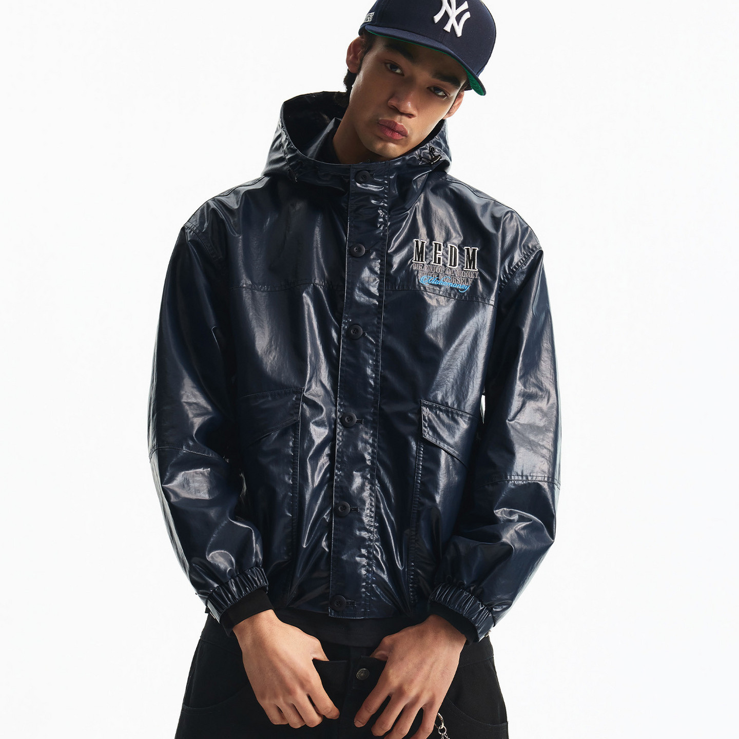 MEDM 涂层梭枳连帽大口袋连帽夹克街头户外风男女同款休闲外套春