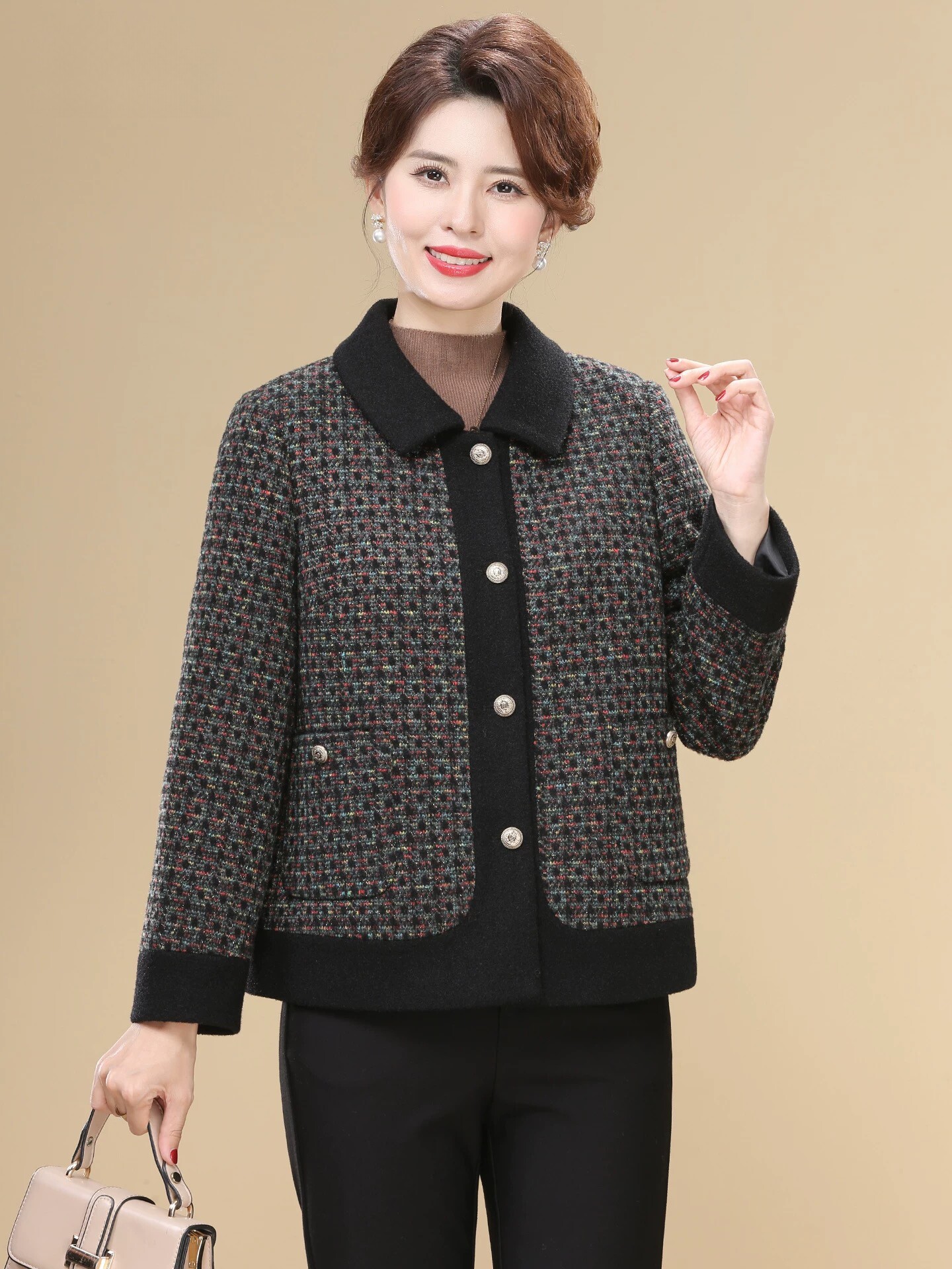 2025冬装新款秋冬外套中老年休闲减龄开衫宽松大码妈妈装大码上衣