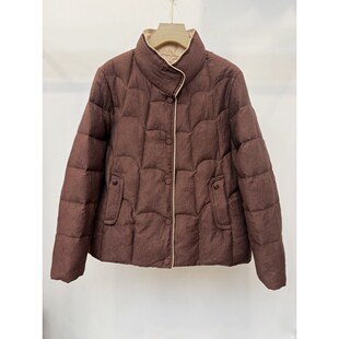 妈妈羽绒服女2025新款高端轻薄时尚好看保暖冬季大码中年短款外套