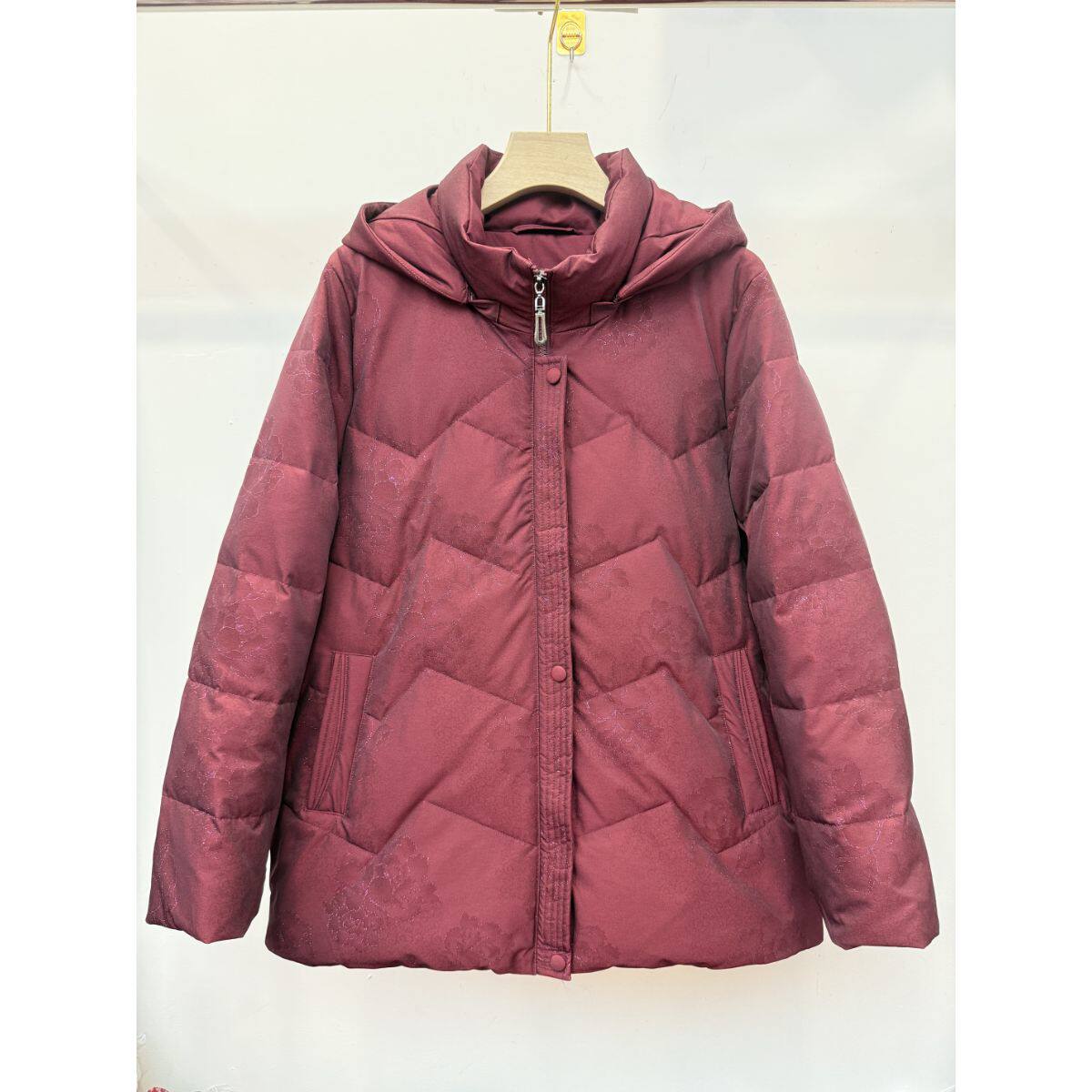 Q95016妈妈羽绒服女中长款2025新款中老年加厚大码花奶奶冬装外套