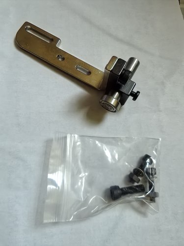 全自动模板机锁边压脚定位器 运模机压脚定位靠边 模板机辅助工具