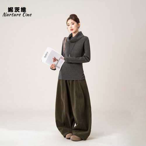碳灰色堆堆领长袖针织衫毛衣女冬