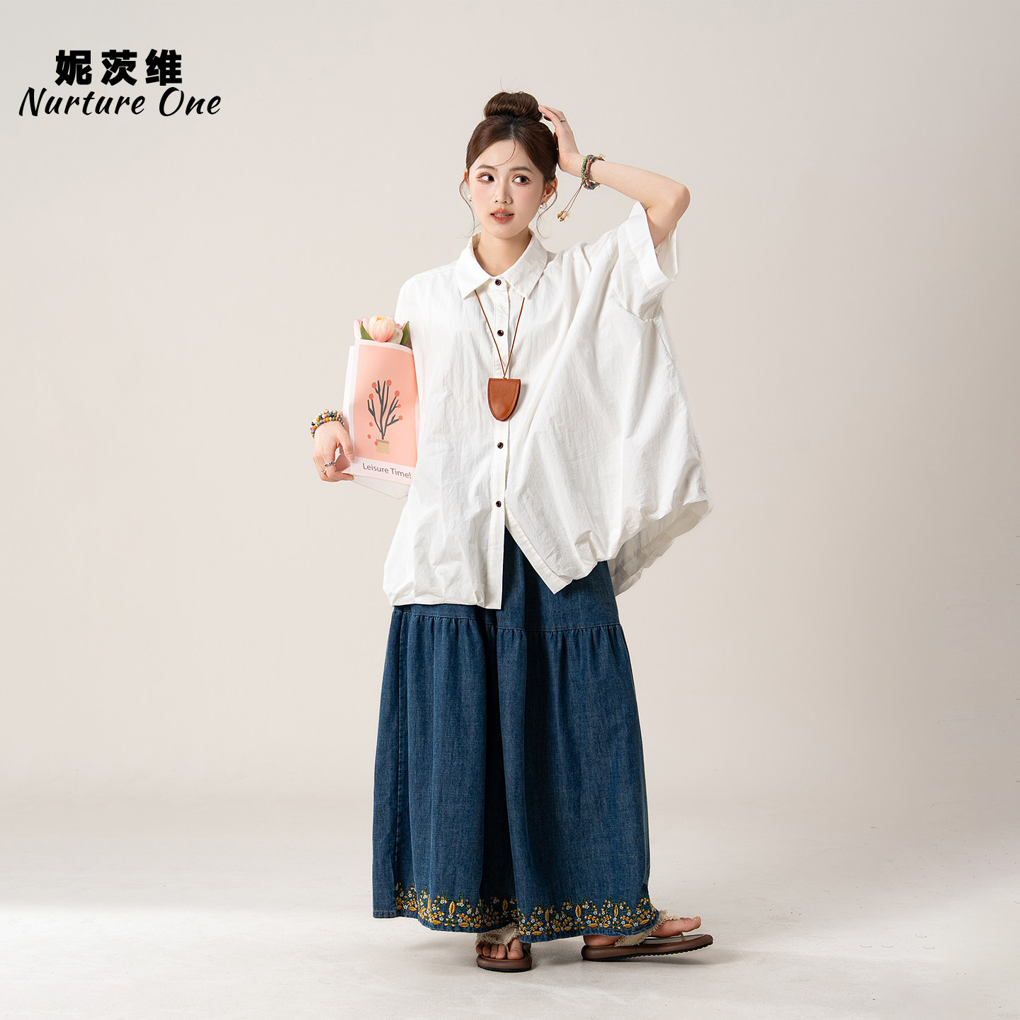 妮茨维【奶白甜系】翻领短袖花苞衬衫女不费力穿搭极简风宽松上衣
