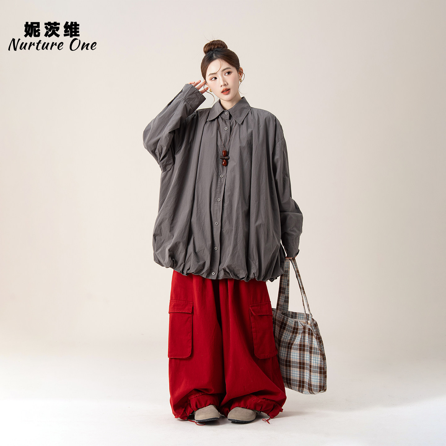 妮茨维【灰纨笼风】灰色花苞廓形中长款衬衫女春季新款单排扣上衣,女装/女士精品,衬衫,淘宝优惠券,粉丝福利购,淘宝优惠卷