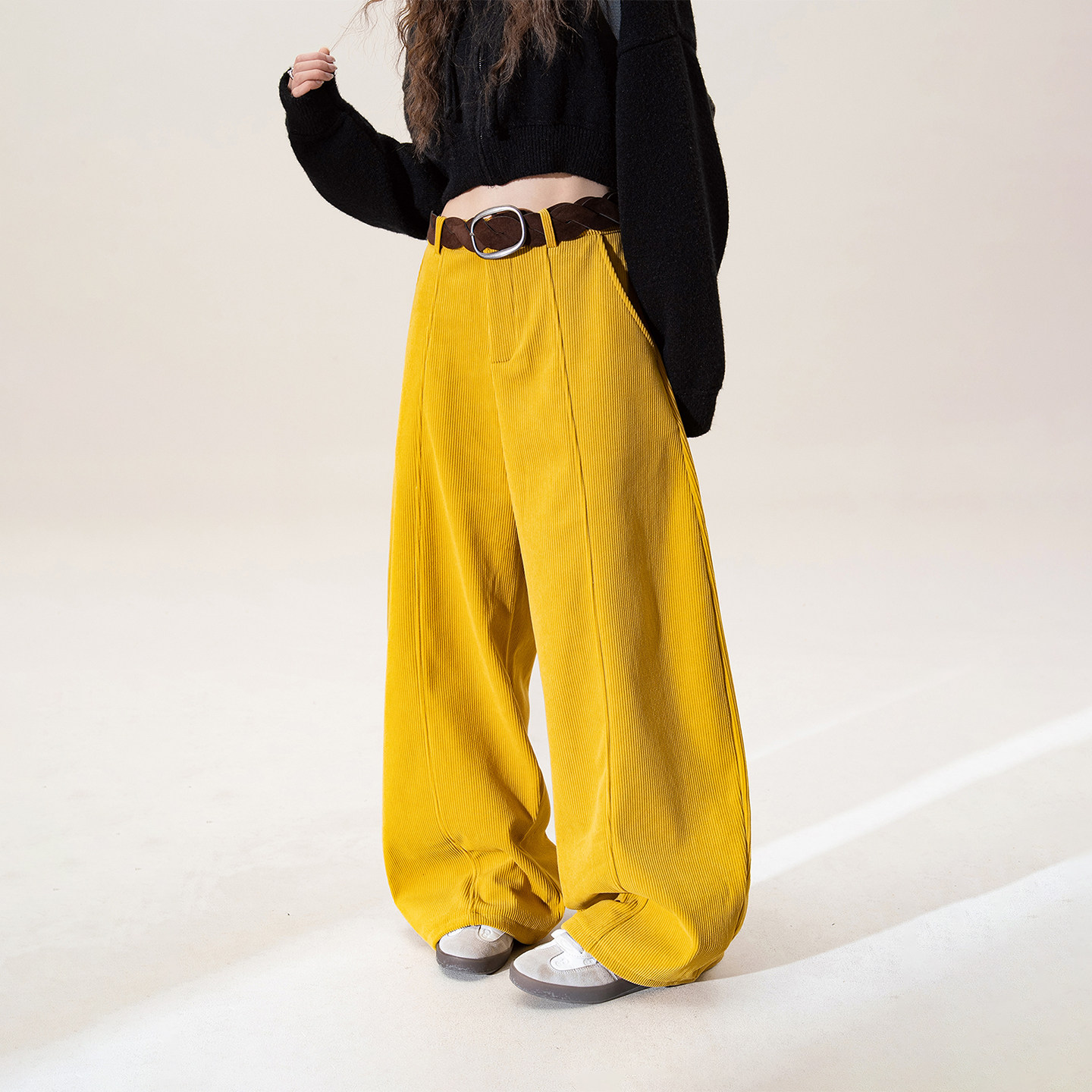 黄色灯芯绒弯刀阔腿休闲裤女冬季新款高腰宽松加厚垂感直筒镰刀裤,女装/女士精品,休闲裤,淘宝优惠券,粉丝福利购,淘宝优惠卷