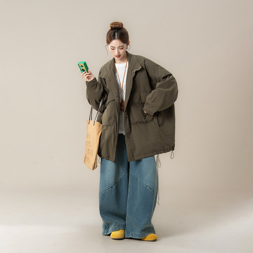 绿色韩版工装风大口袋棉服风衣女