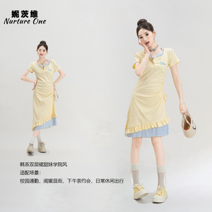 奶黄色假两件蕾丝挂脖连衣裙女夏季穿搭小个子收腰抽褶格子短裙子