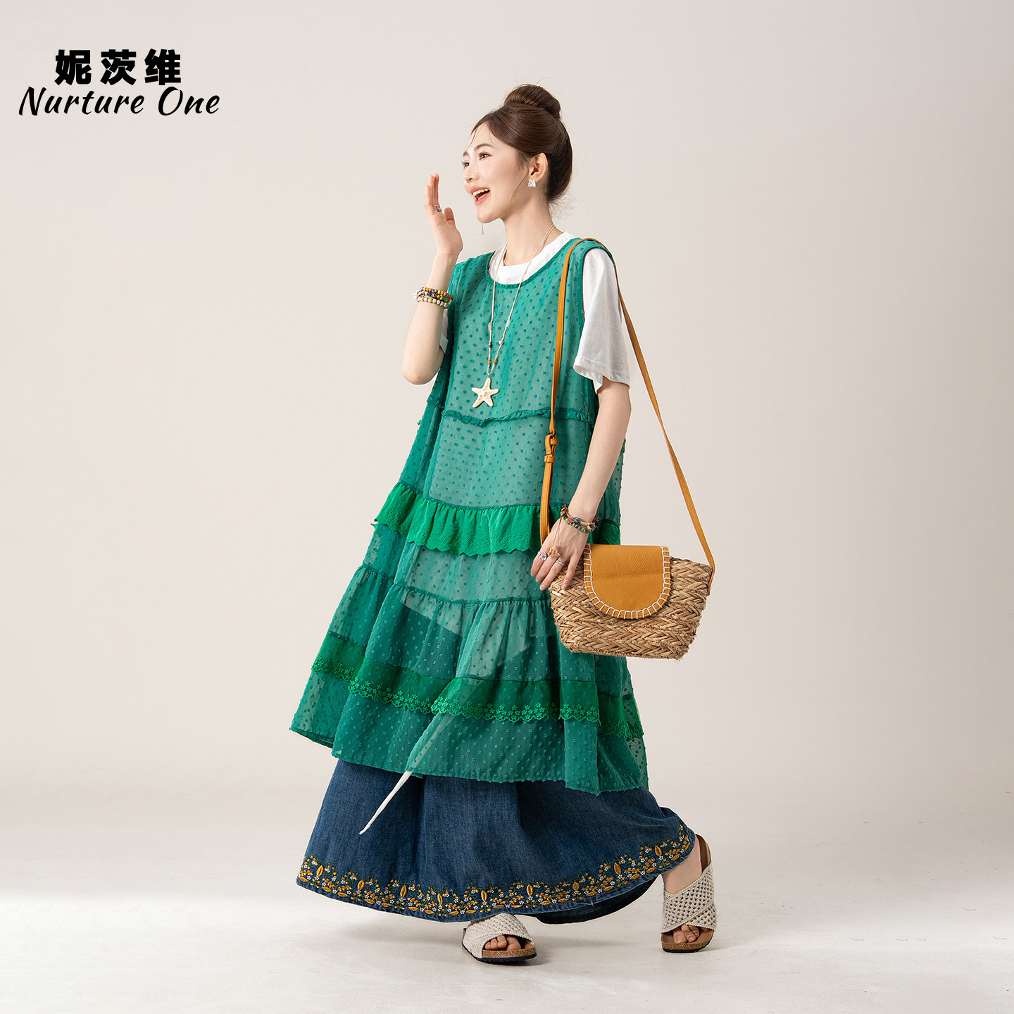 妮茨维【绿韵松弛】蕾丝波点透视连衣裙女森系穿搭T恤半身裙套装