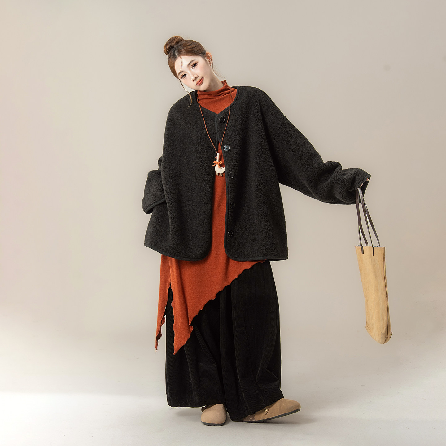 黑色仿羊羔绒长袖保暖外套女冬季新款宽松慵懒单排扣休闲开衫上衣,女装/女士精品,短外套,淘宝优惠券,粉丝福利购,淘宝优惠卷