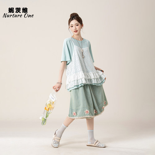 妮茨维【清新闲舒】蕾丝花边马甲少女感穿搭叠穿短袖T恤廓形中裤