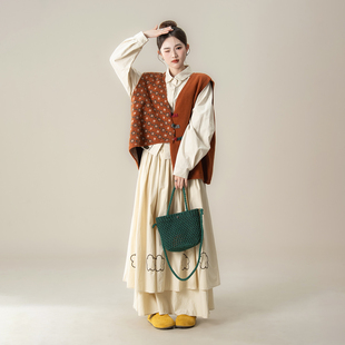 日系复古V领针织开衫马甲背心女春季新款宽松慵懒风无袖外搭上衣